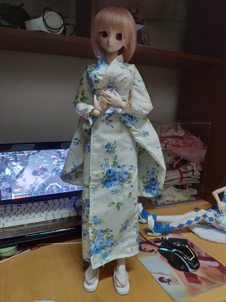 Kimono japonais pour poupée BJ - Japanese Lifestyle Shoes avis et prix